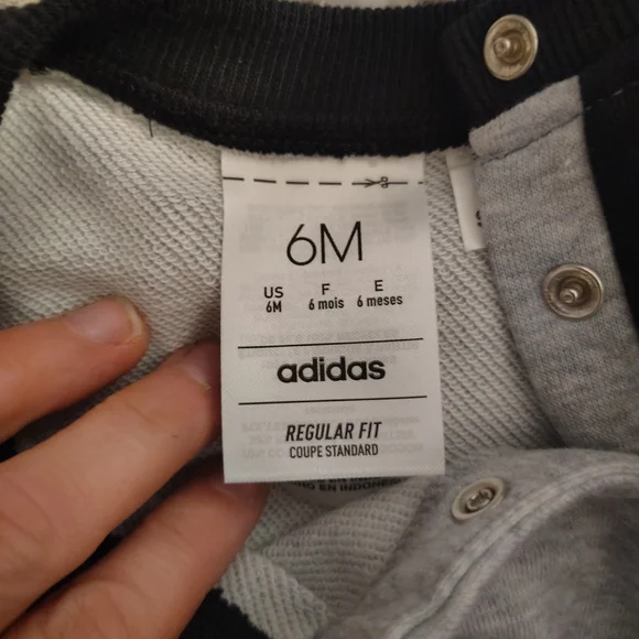 Adidas Kids One Piece - Black and Gray with Graphic Nwt - Picture 3 of 3